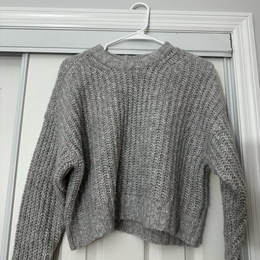 AE sweater